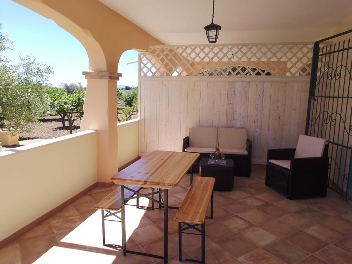 אורוסיי Residenza Rosa Maria Country House מראה חיצוני תמונה