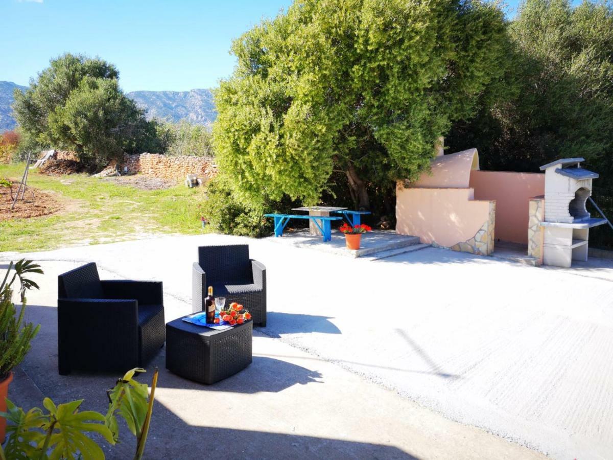 אורוסיי Residenza Rosa Maria Country House מראה חיצוני תמונה